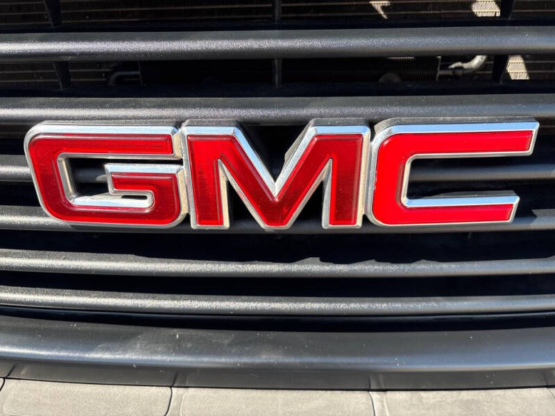 2023 GMC Savana 2500