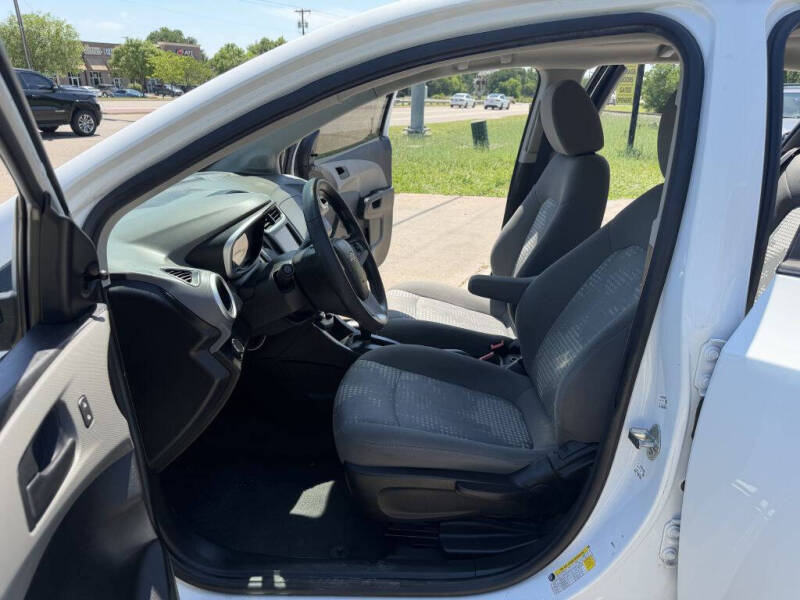 2020 Chevrolet Sonic LT