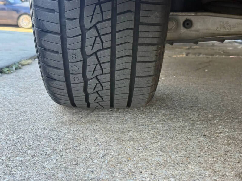 2017 Audi A4 2.0T quattro Premium Plus