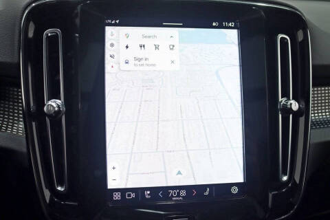 2021 Volvo XC40 Recharge Pure Electric P8