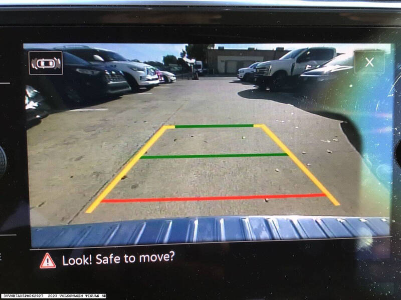 2023 Volkswagen Tiguan SE