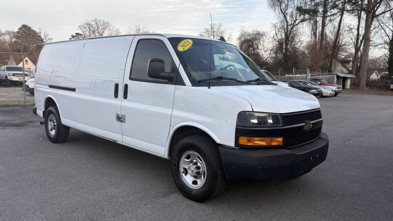 2021 Chevrolet Express 2500