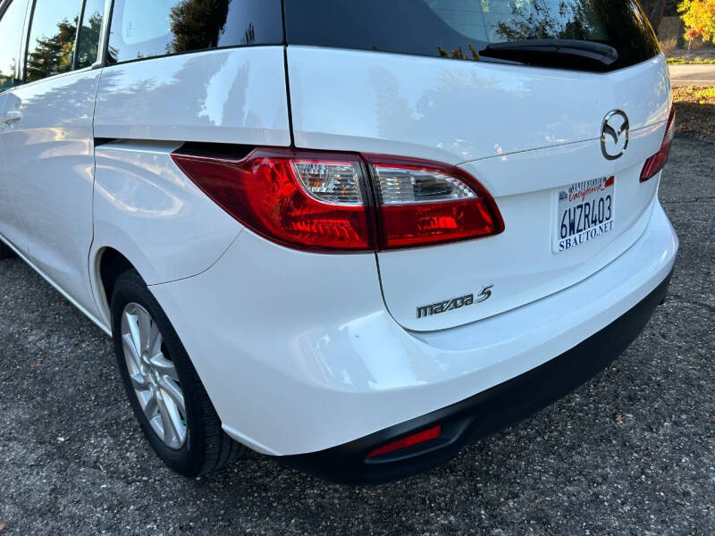 2012 Mazda MAZDA5 Sport