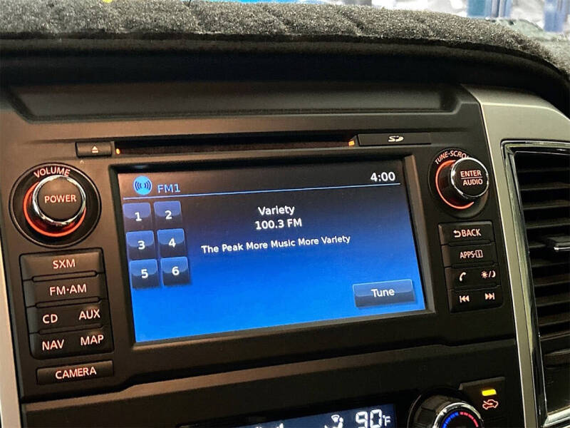 2017 Nissan Titan SL