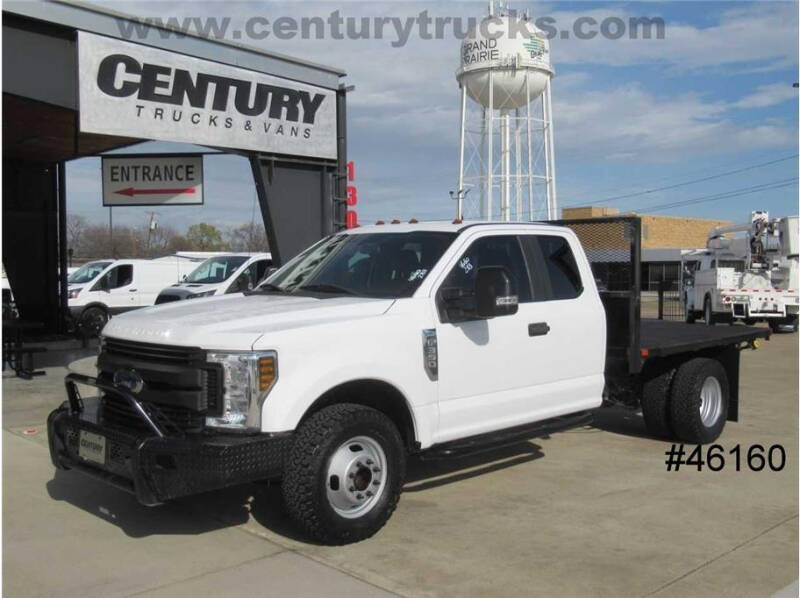 2018 Ford F-350 Super Duty for sale at CENTURY TRUCKS & VANS in Grand Prairie TX