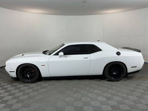 2017 Dodge Challenger R/T
