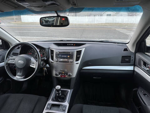 2013 Subaru Outback 2.5i Premium