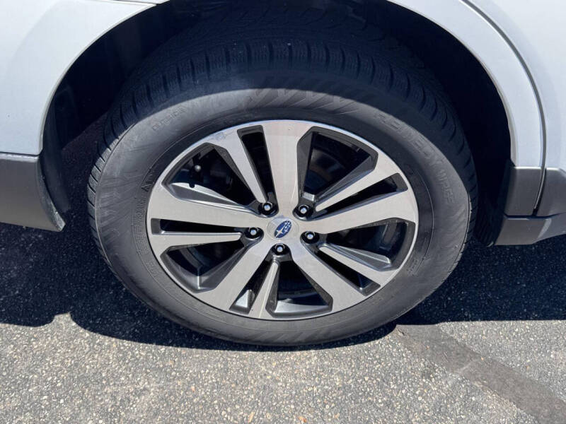 2019 Subaru Outback 2.5i Limited