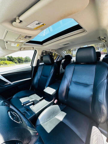 2013 Mazda MAZDA3 i Grand Touring