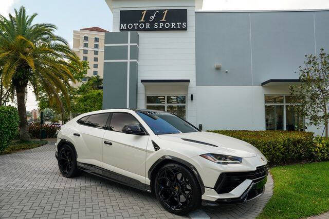 2023 Lamborghini Urus Performante