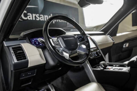 2021 Land Rover Discovery P300 S R-Dynamic