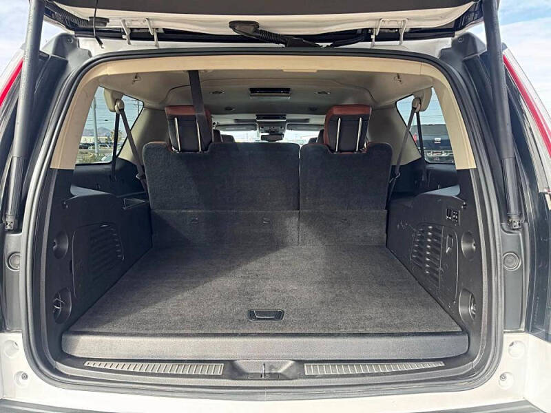 2016 Cadillac Escalade ESV Luxury Collection