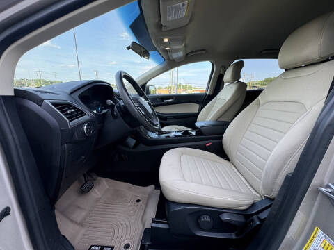 2017 Ford Edge SE