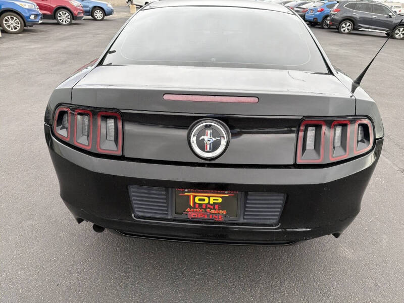 2014 Ford Mustang V6
