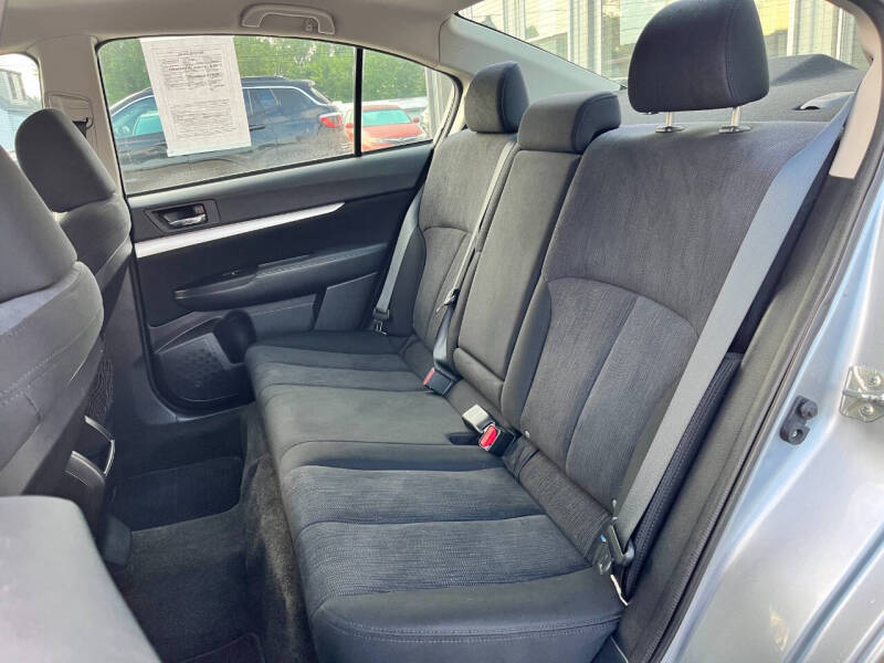 2013 Subaru Legacy 2.5i Premium