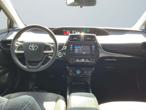 2016 Toyota Prius Two