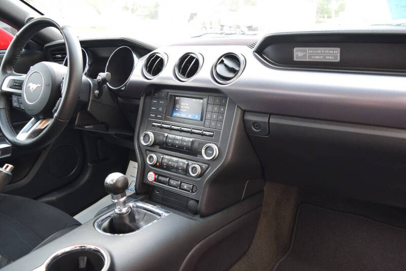 2016 Ford Mustang EcoBoost Premium