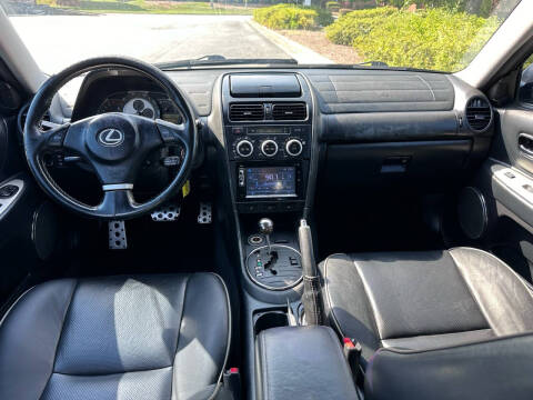 2004 Lexus IS 300