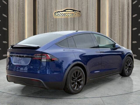 2023 Tesla Model X Standard Range