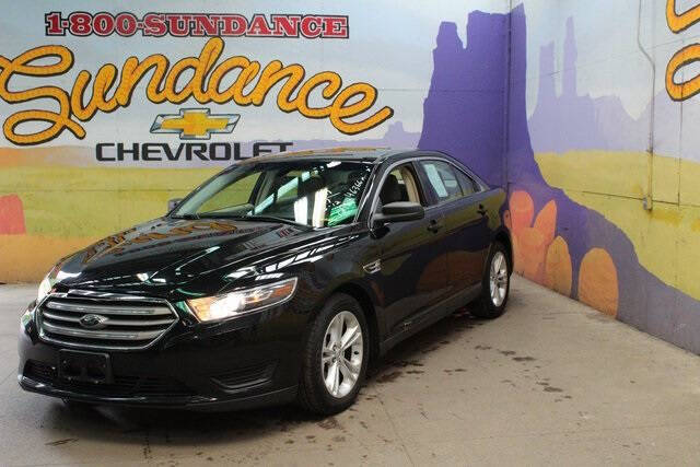 Used 2017 Ford Taurus SE with VIN 1FAHP2D89HG119443 for sale in Grand Ledge, MI