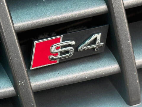 2004 Audi S4 quattro