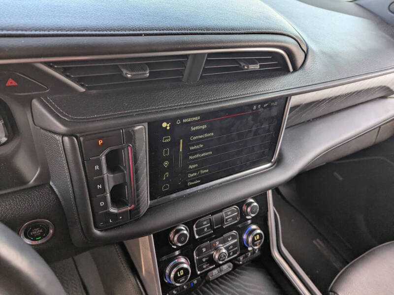 2024 GMC Yukon XL Denali