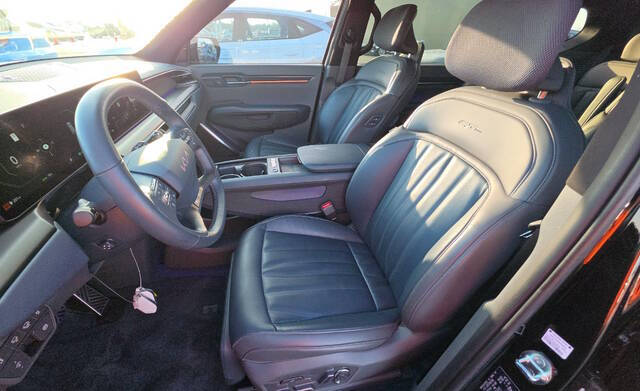 2024 Kia EV9 GT-Line