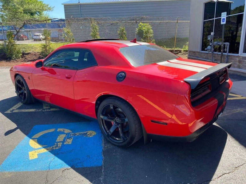 2016 Dodge Challenger SRT Hellcat