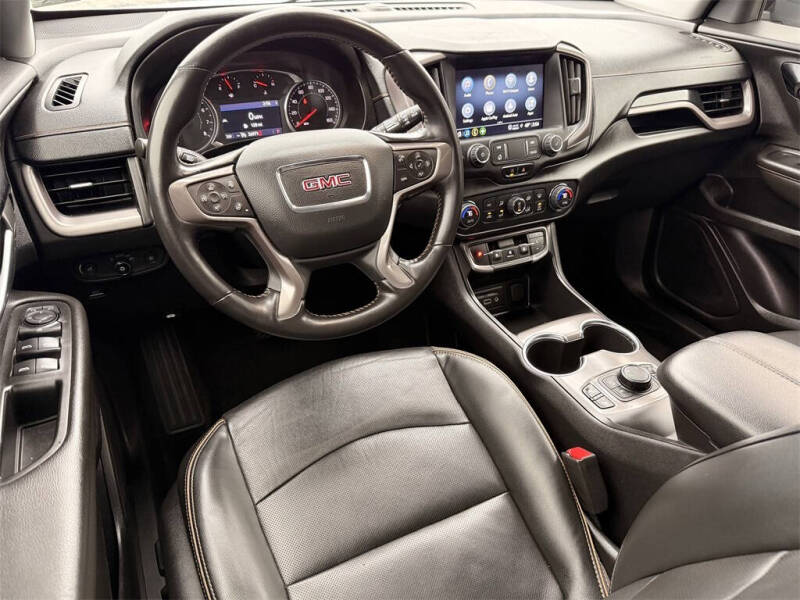 2022 GMC Terrain AT4