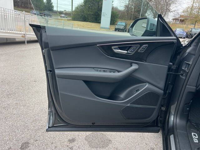 2026 Audi Q8 quattro Premium Plus 55 TFSI