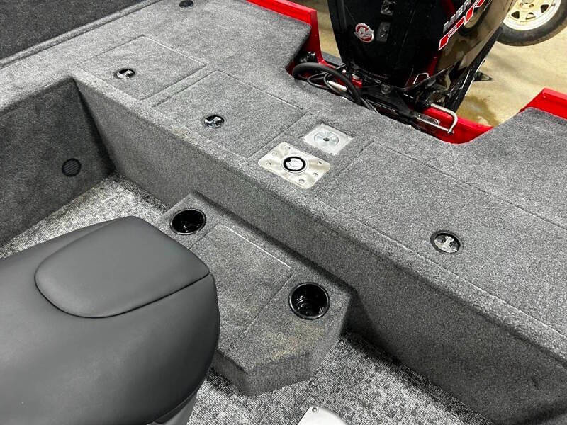 2026 Tracker Pro Guide V-175 WT