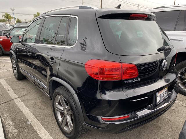 2017 Volkswagen Tiguan 2.0T Sport