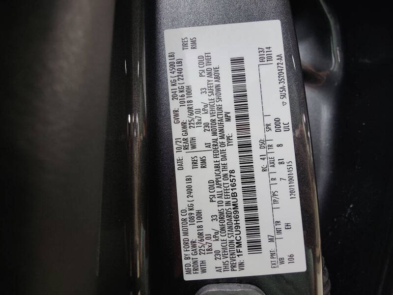 2021 Ford Escape SEL