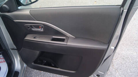 2012 Mazda MAZDA5 Sport