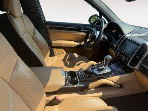 2016 Porsche Cayenne