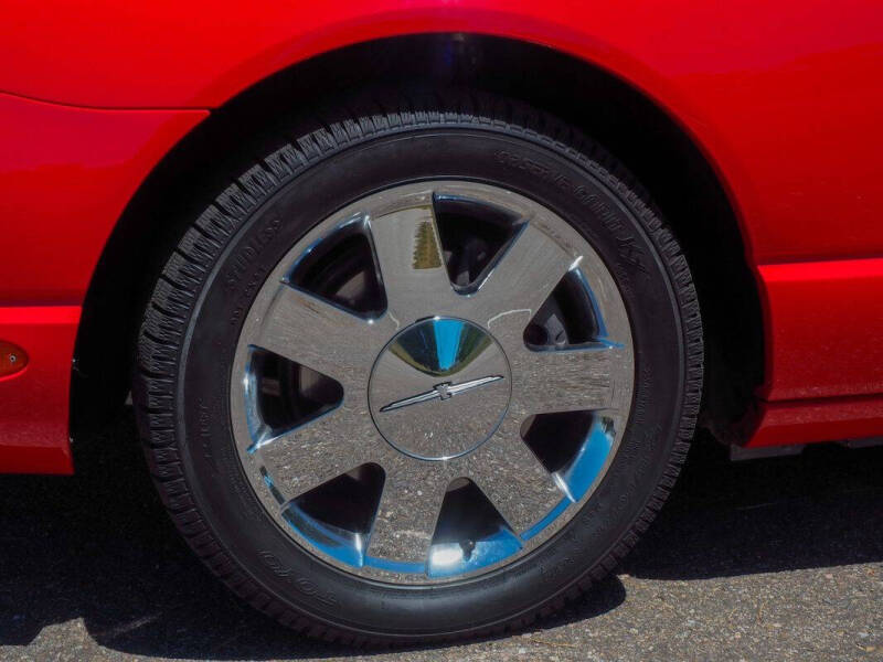 2002 Ford Thunderbird Deluxe