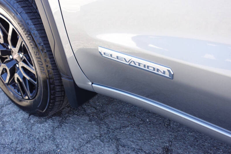 2024 GMC Sierra 1500 Elevation Standard