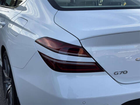 2026 Genesis G70 2.5T Prestige