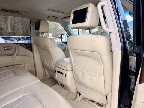 2011 Infiniti QX56