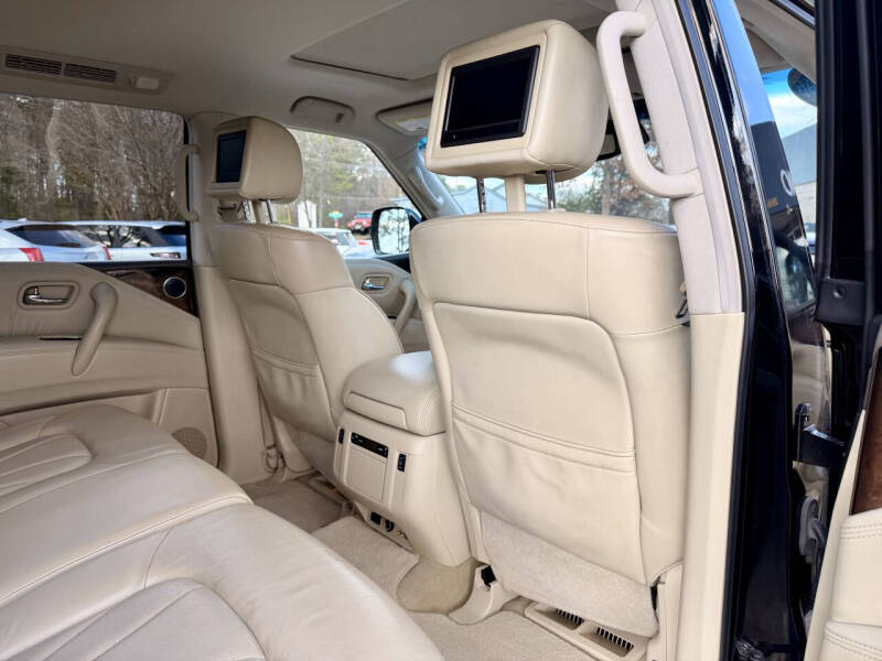 2011 Infiniti QX56