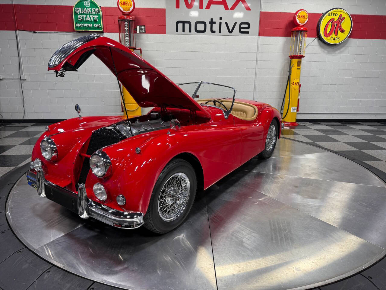 1956 Jaguar XK 140 Roadster 44