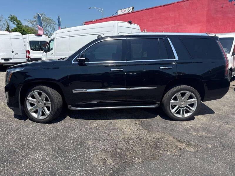 2015 Cadillac Escalade Luxury