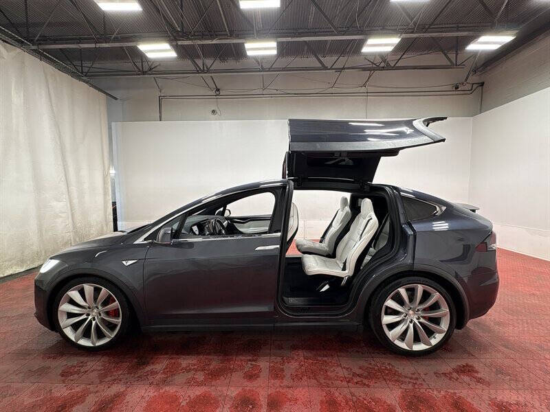 2016 Tesla Model X P90D