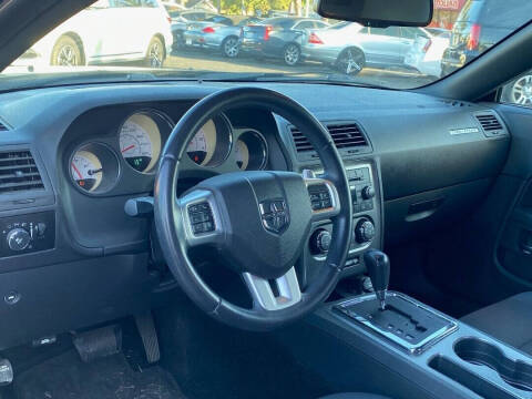 2013 Dodge Challenger R/T