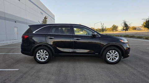 2019 Kia Sorento LX