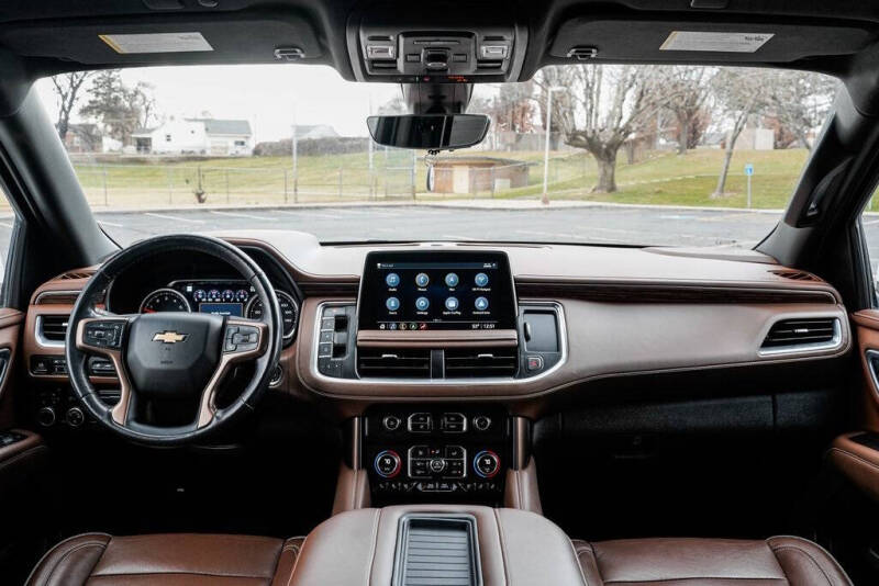 2021 Chevrolet Suburban High Country