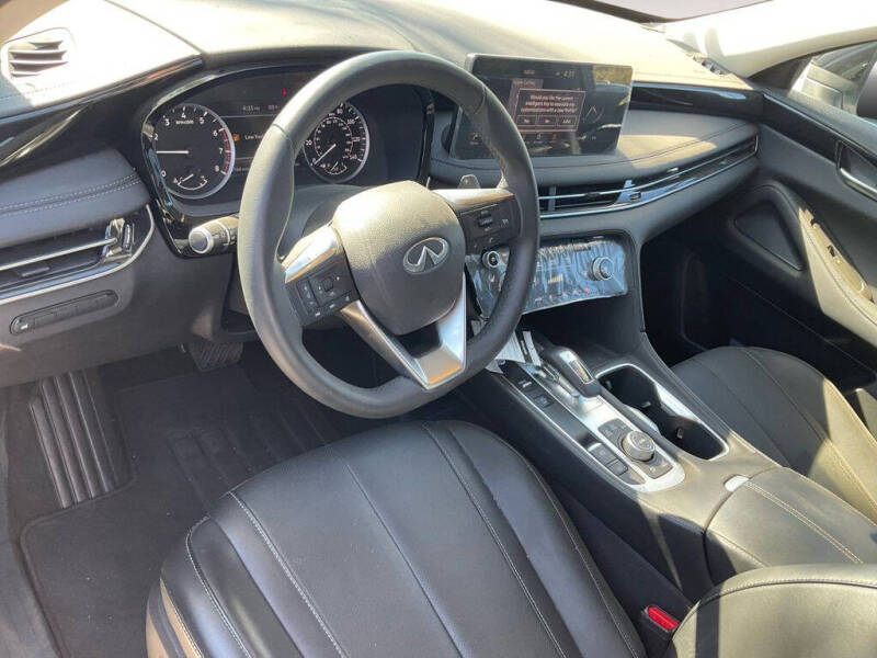 2025 Infiniti QX60 Pure