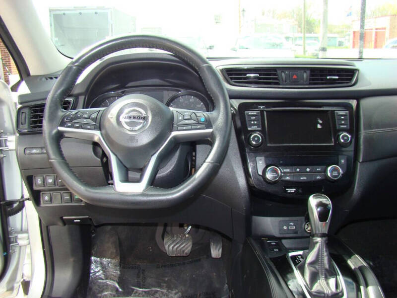 2020 Nissan Rogue SL