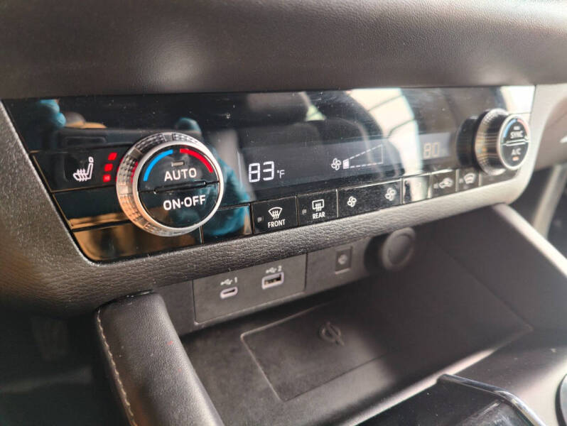2022 Mitsubishi Outlander SE Launch Edition