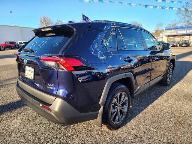 2024 Toyota RAV4 Hybrid XLE Premium